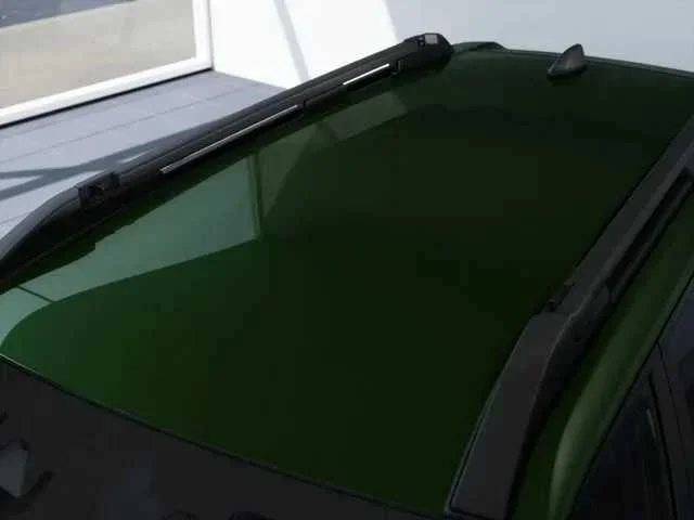 New 2026 DEEP EMERALD GREEN PEARL Subaru Premium image 13