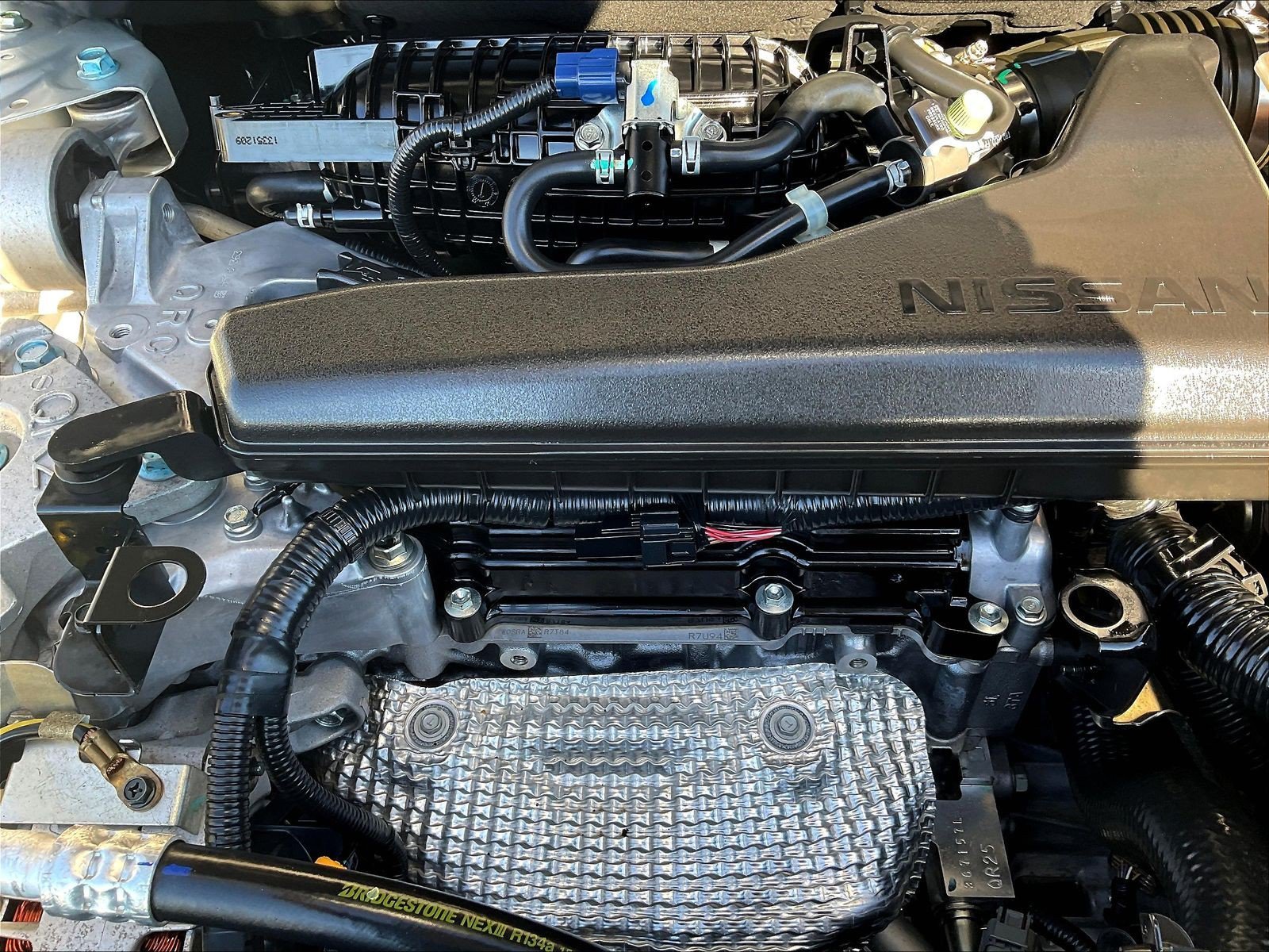 Used 2015 Silver Nissan S image 32