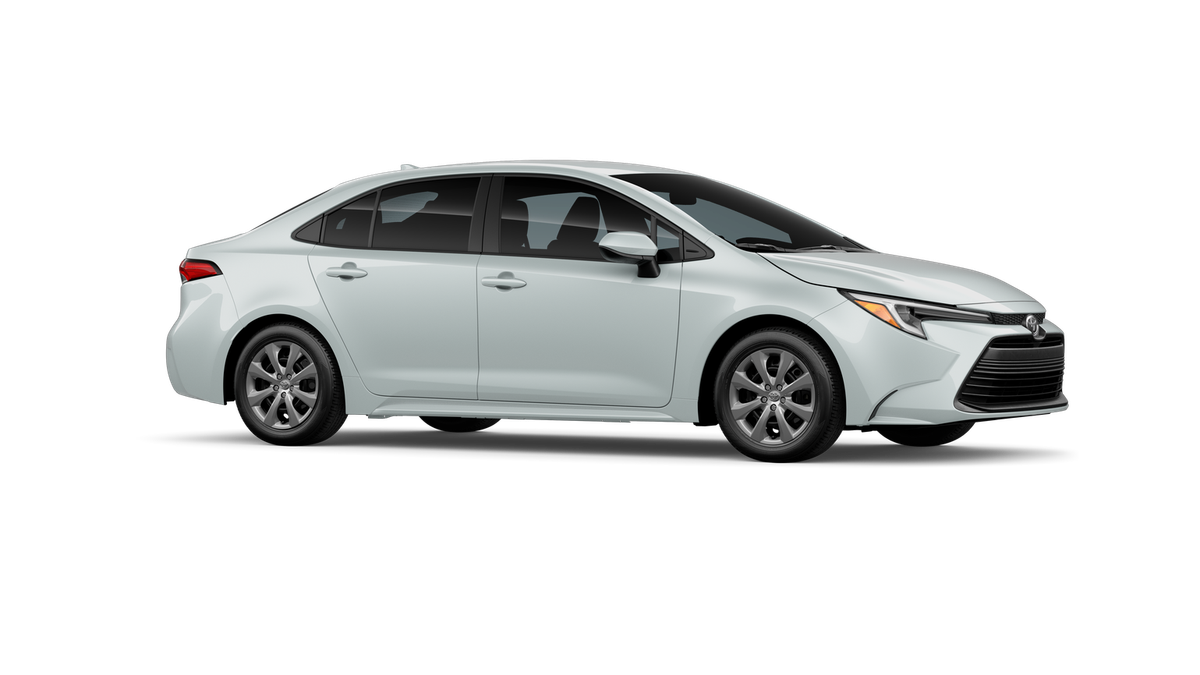 New 2026 Wind Chill Pearl Toyota Hybrid LE image 13
