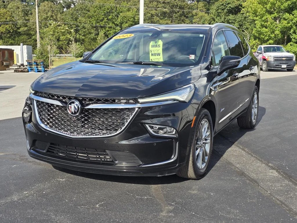 Certified Used 2023 EBONY TWILIGHT METALLIC Buick Avenir image 3
