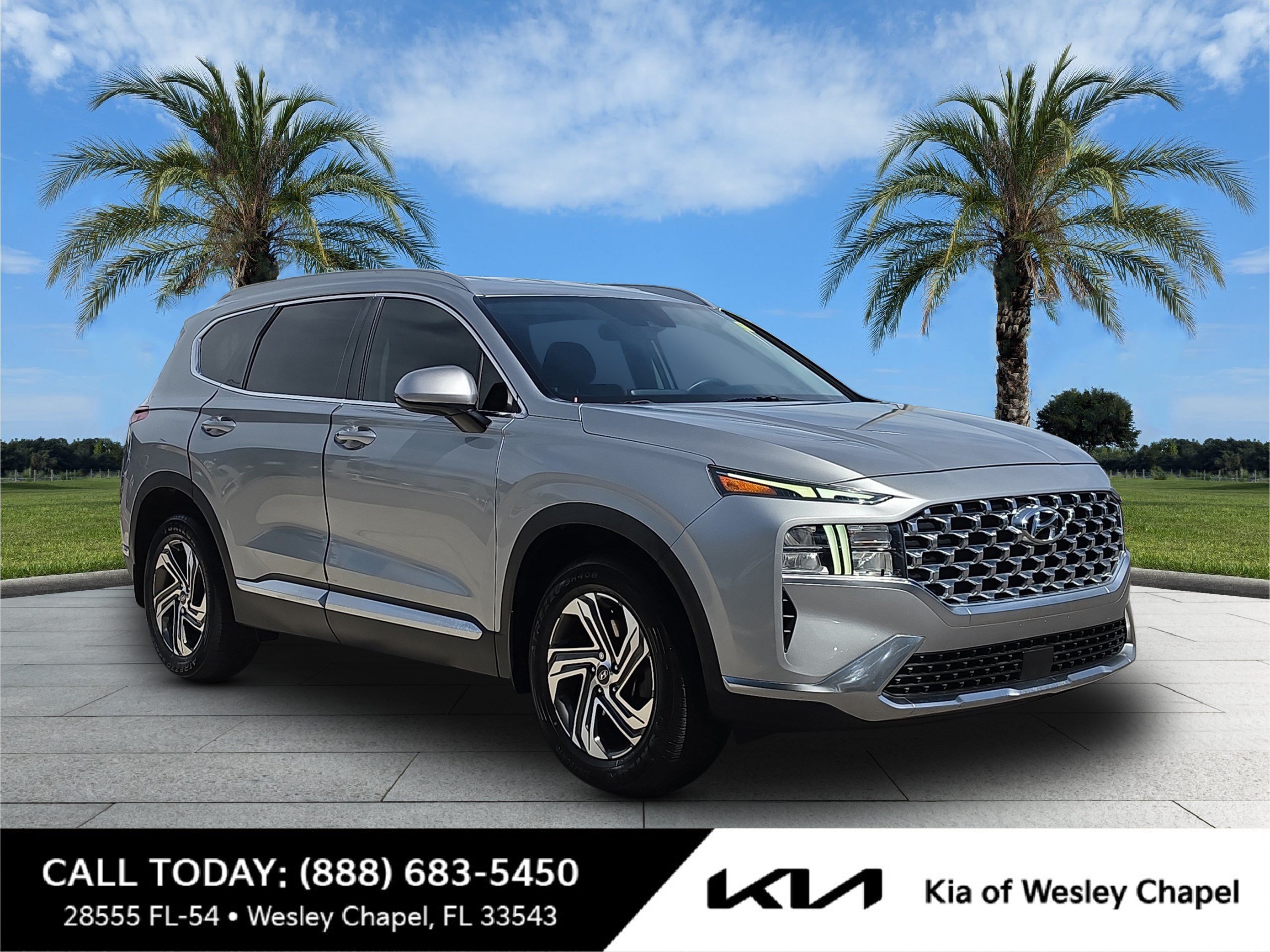 Used 2022 Shimmering Silver Hyundai SEL image 1