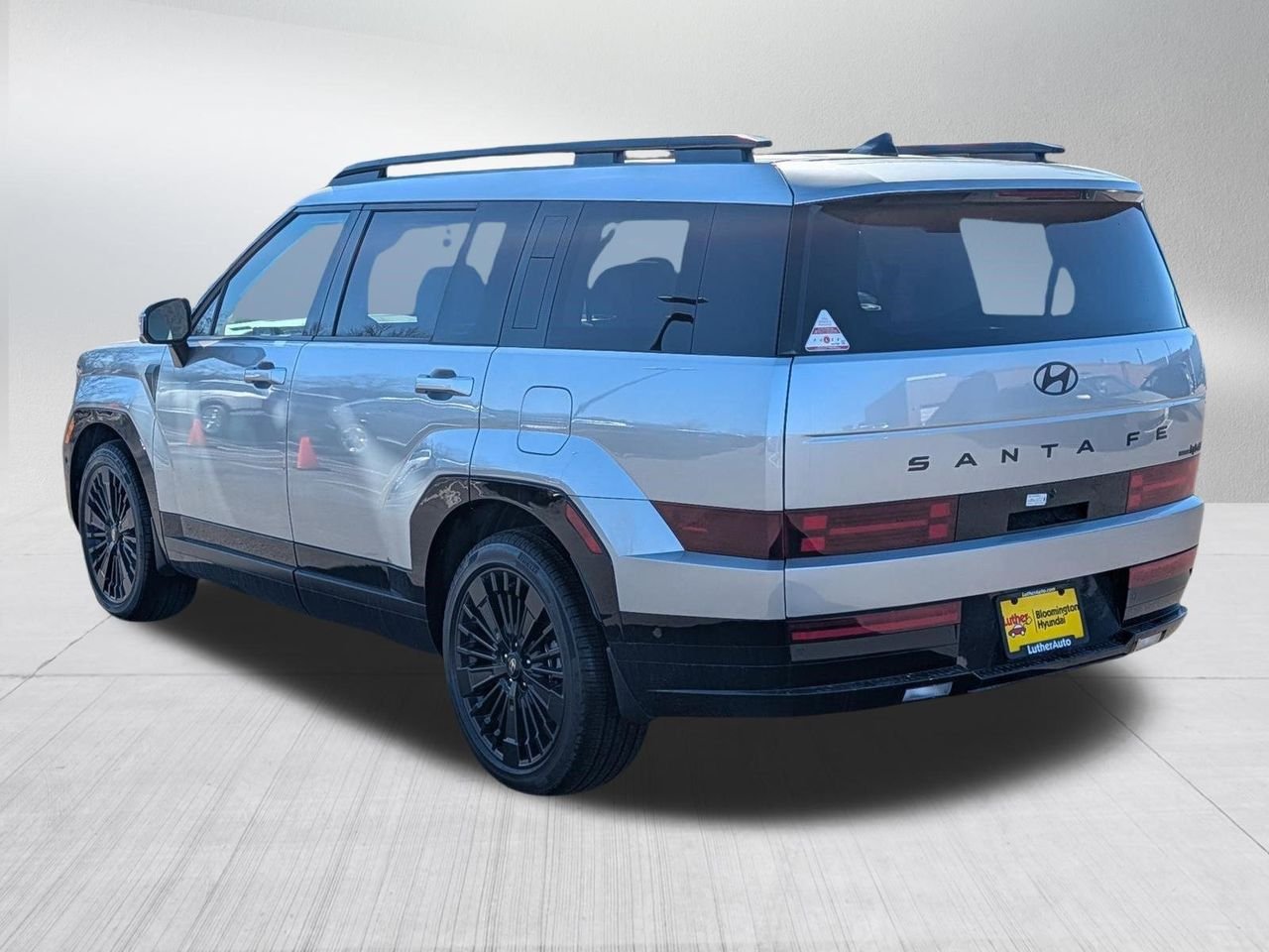 New 2026 Shimmering Silver Hyundai Calligraphy image 3
