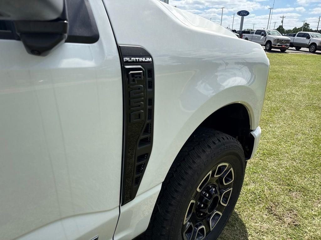 New 2026 Star White Metallic Tri-Coat Ford F-250® Platinum® image 50