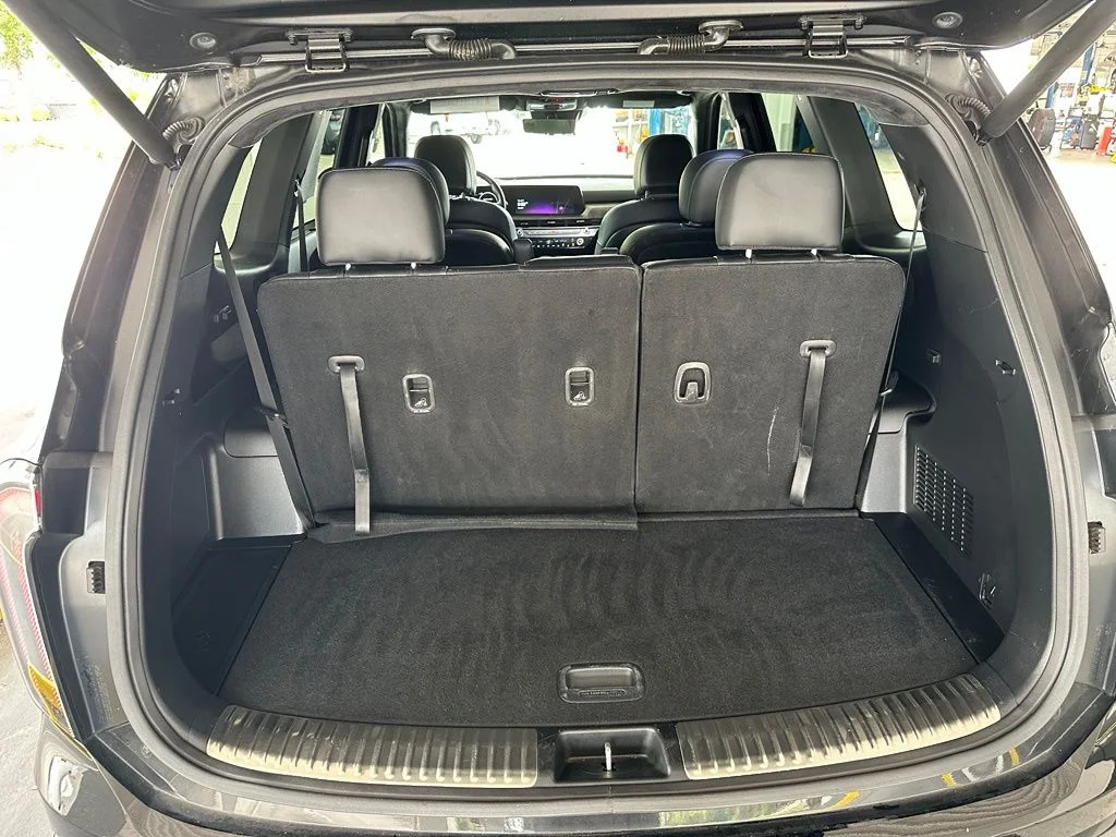 Used 2024 Black Kia SX-Prestige X-Line image 32