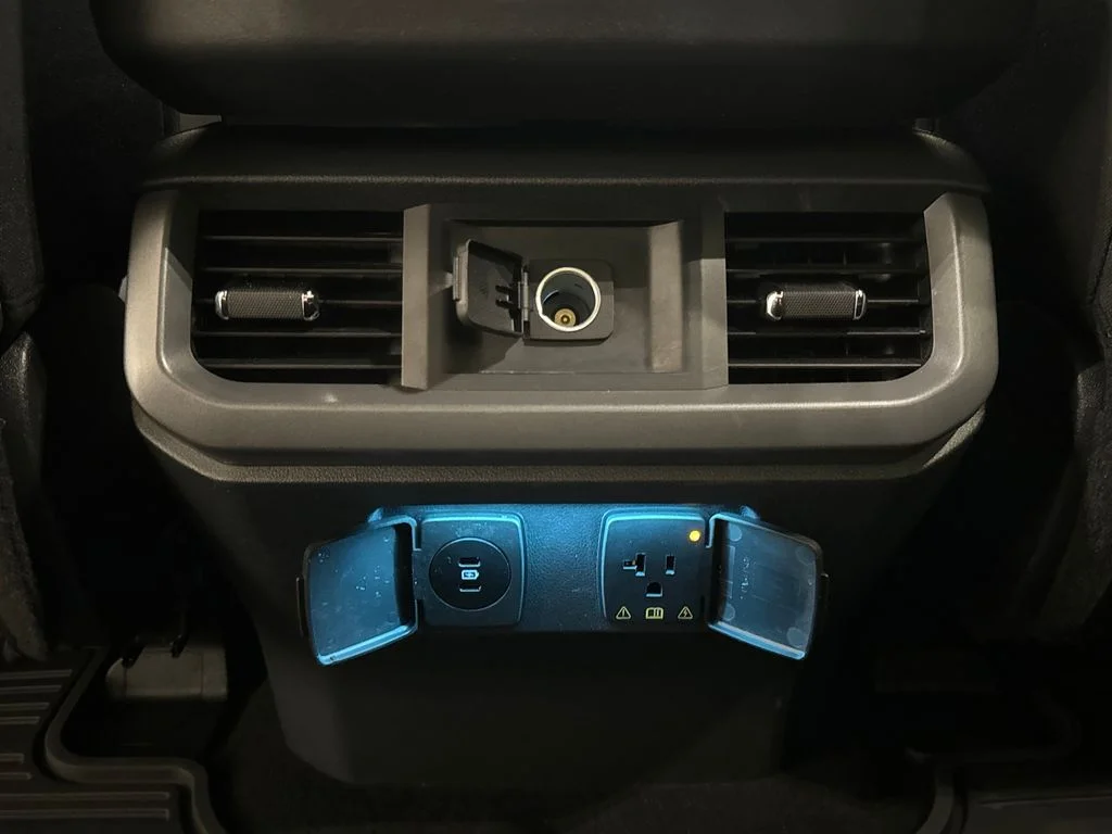 Certified Used 2025 Blue Ford XLT image 33