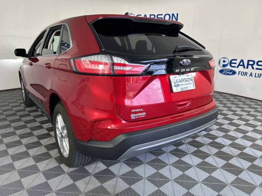 2024 Ford Edge SEL - Photo 7
