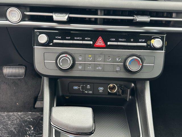 New 2026 Phantom Black Hyundai SE image 27