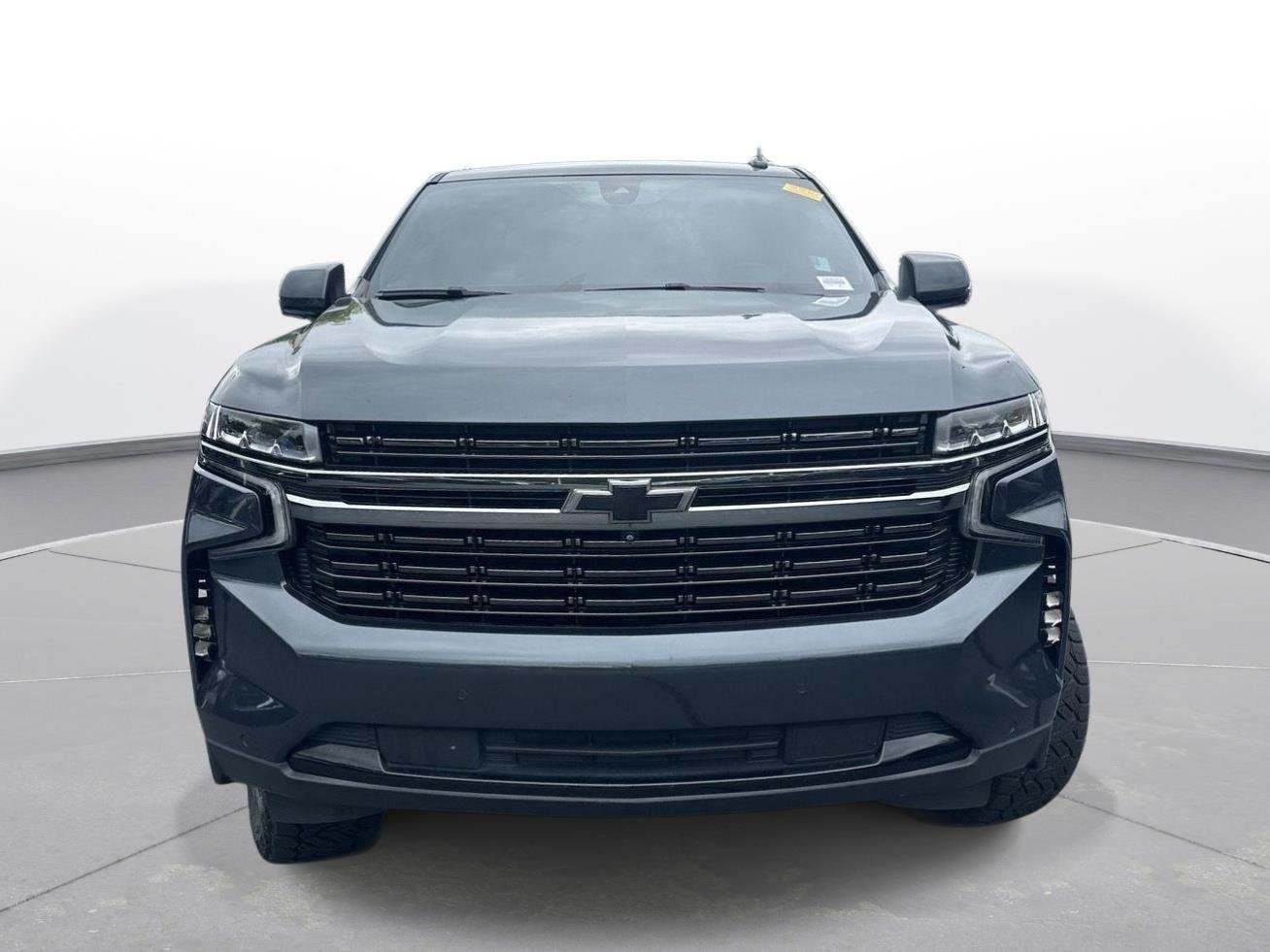 Used 2022 Evergreen Gray Metallic Chevrolet RST image 3