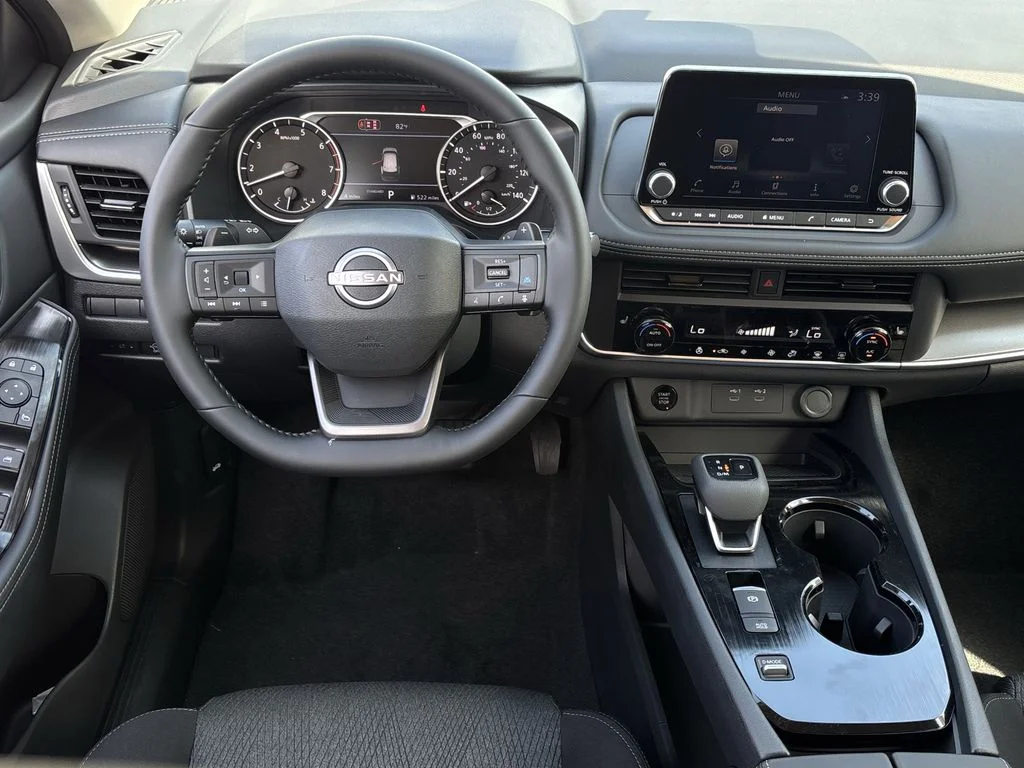 New 2026 Everest White Pearl TriCoat Nissan SV image 10