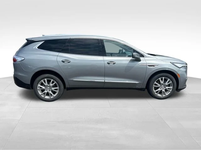 Used 2024 Moonstone Gray Metallic Buick Essence image 7