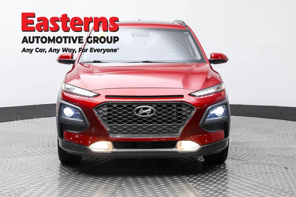 Used 2020 Red Hyundai Ultimate image 2
