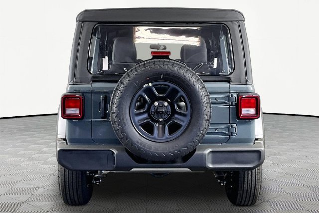 New 2026 Anvil Clear-Coat Exterior Paint Jeep Sport image 4