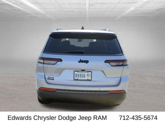 New 2026 Silver Zynith Jeep Limited image 7