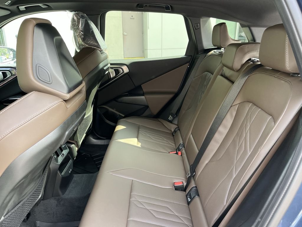 2026 BMW X3 30 - Photo 22