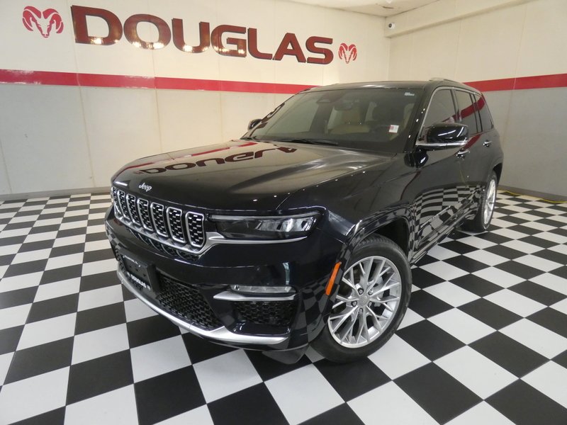 2024 Jeep Grand Cherokee Summit 4x4's photo
