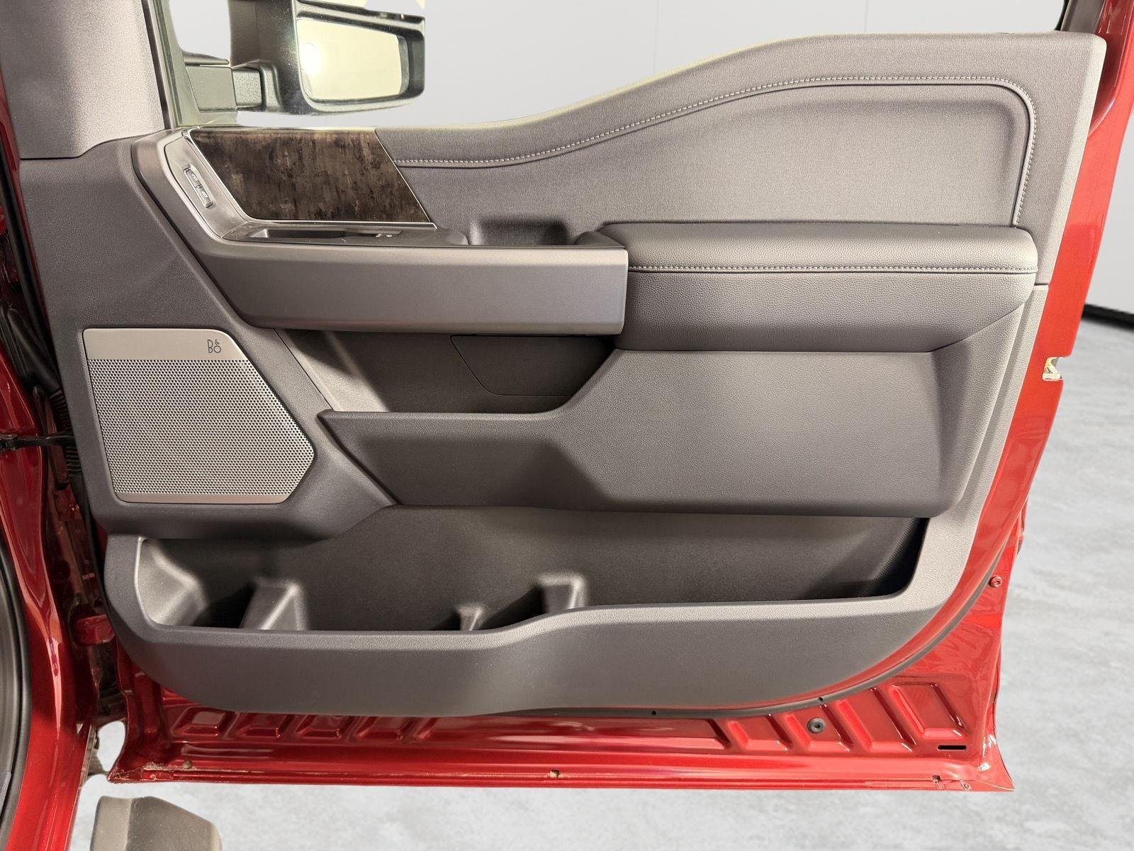 2025 Ford F-350 Super Duty Lariat - Photo 25