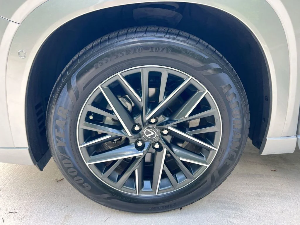 Used 2025 Celestial Silver Metallic Lexus 350 Premium image 9
