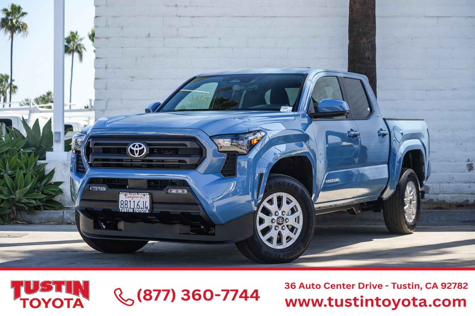 Used 2026 Blue Toyota SR5 image 1
