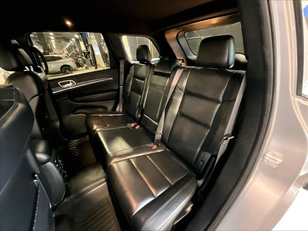 Used 2020 Silver Jeep Limited image 15