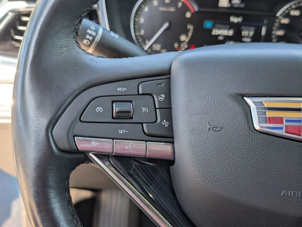 Used 2024 Emerald Lake Metallic Cadillac Premium Luxury image 23