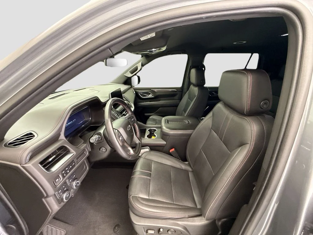 Used 2022 Gray Chevrolet RST image 17