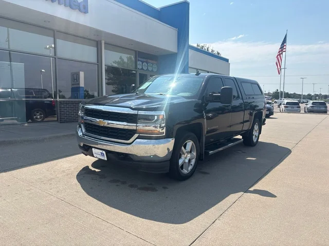 2017 Chevrolet Silverado 1500 WT