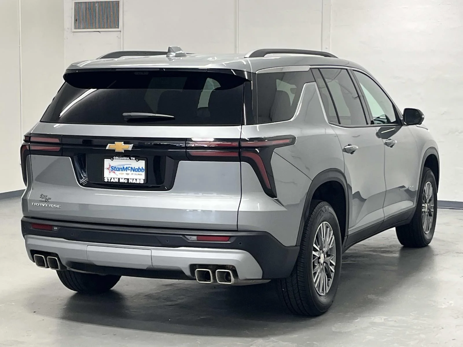 Used 2026 Sterling Gray Metallic Chevrolet LT image 8