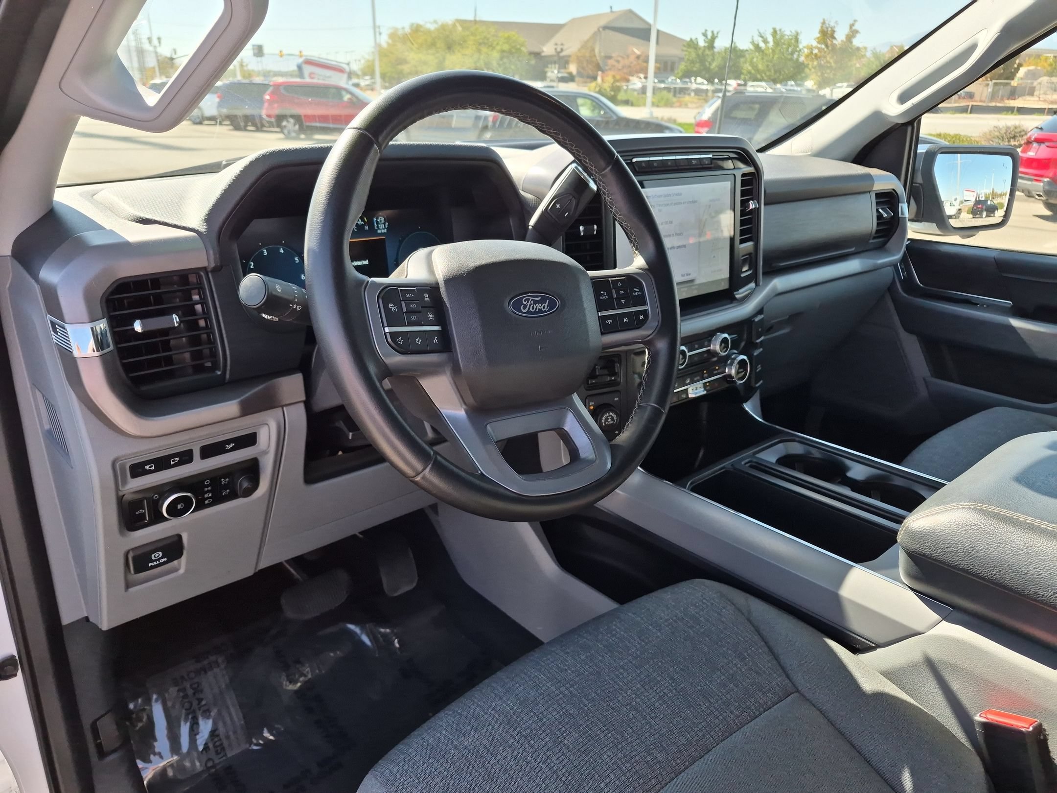 Used 2024 White Ford XLT image 14