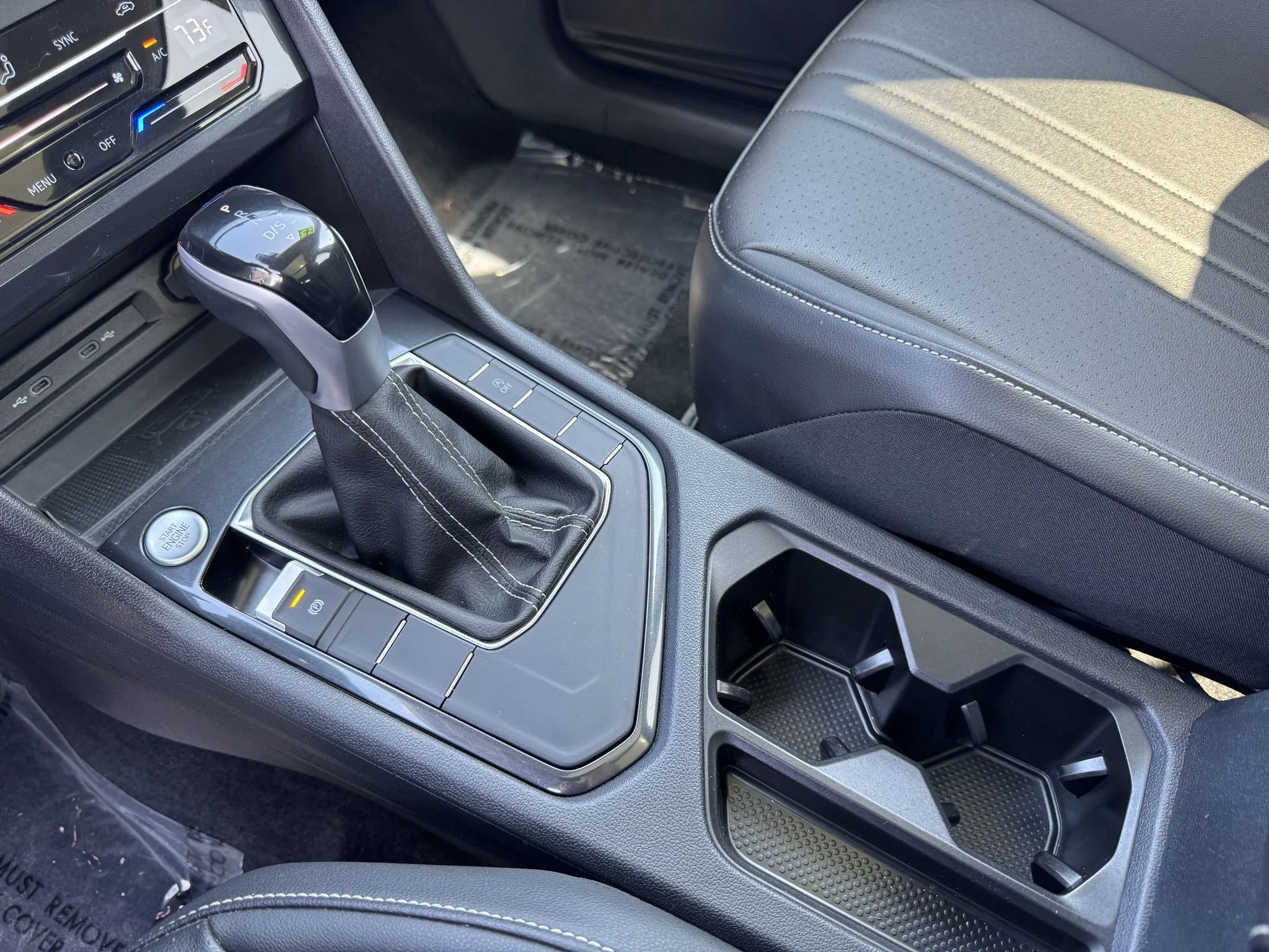 Used 2023 Platinum Gray Metallic Volkswagen SE image 25