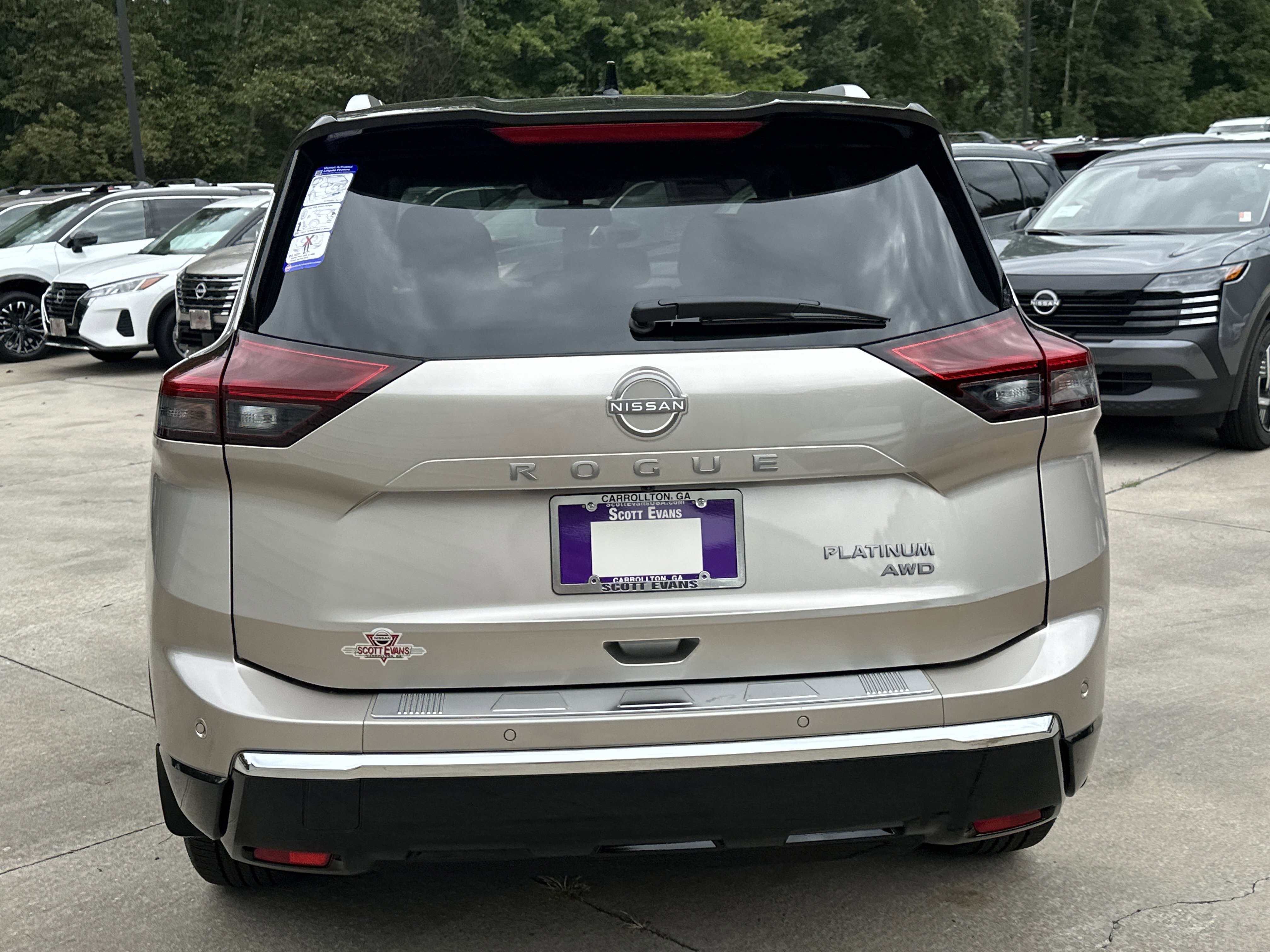 2026 Nissan Rogue Platinum - Photo 7