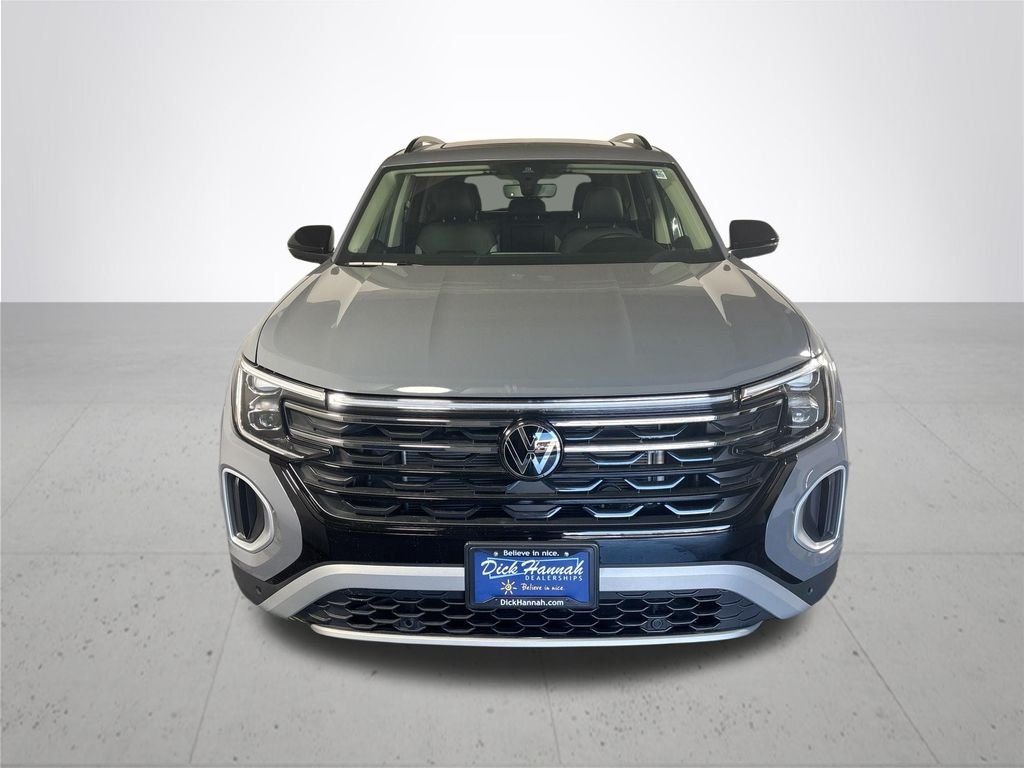 New 2026 Pure Gray Volkswagen Peak Edition image 3