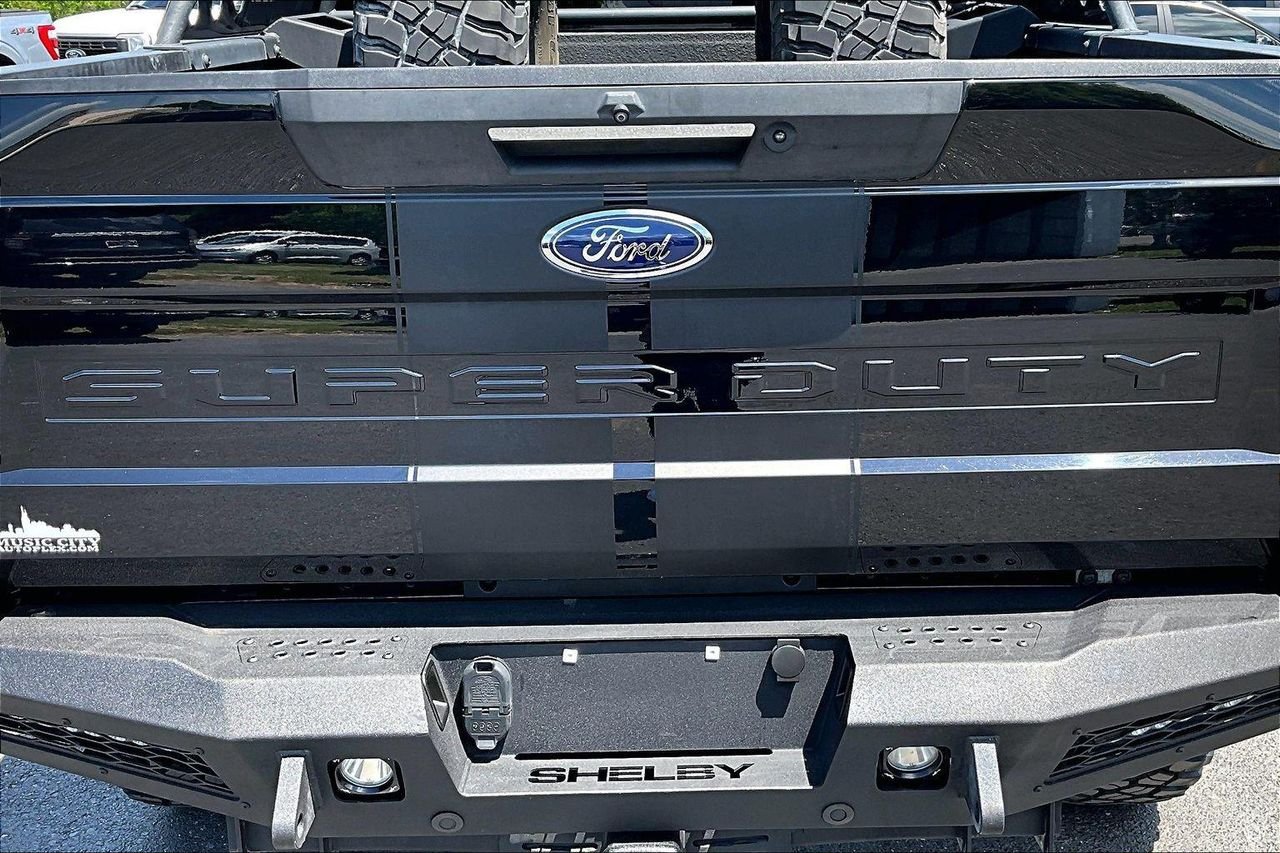 Used 2022 AGATE BLACK Ford LARIAT image 27