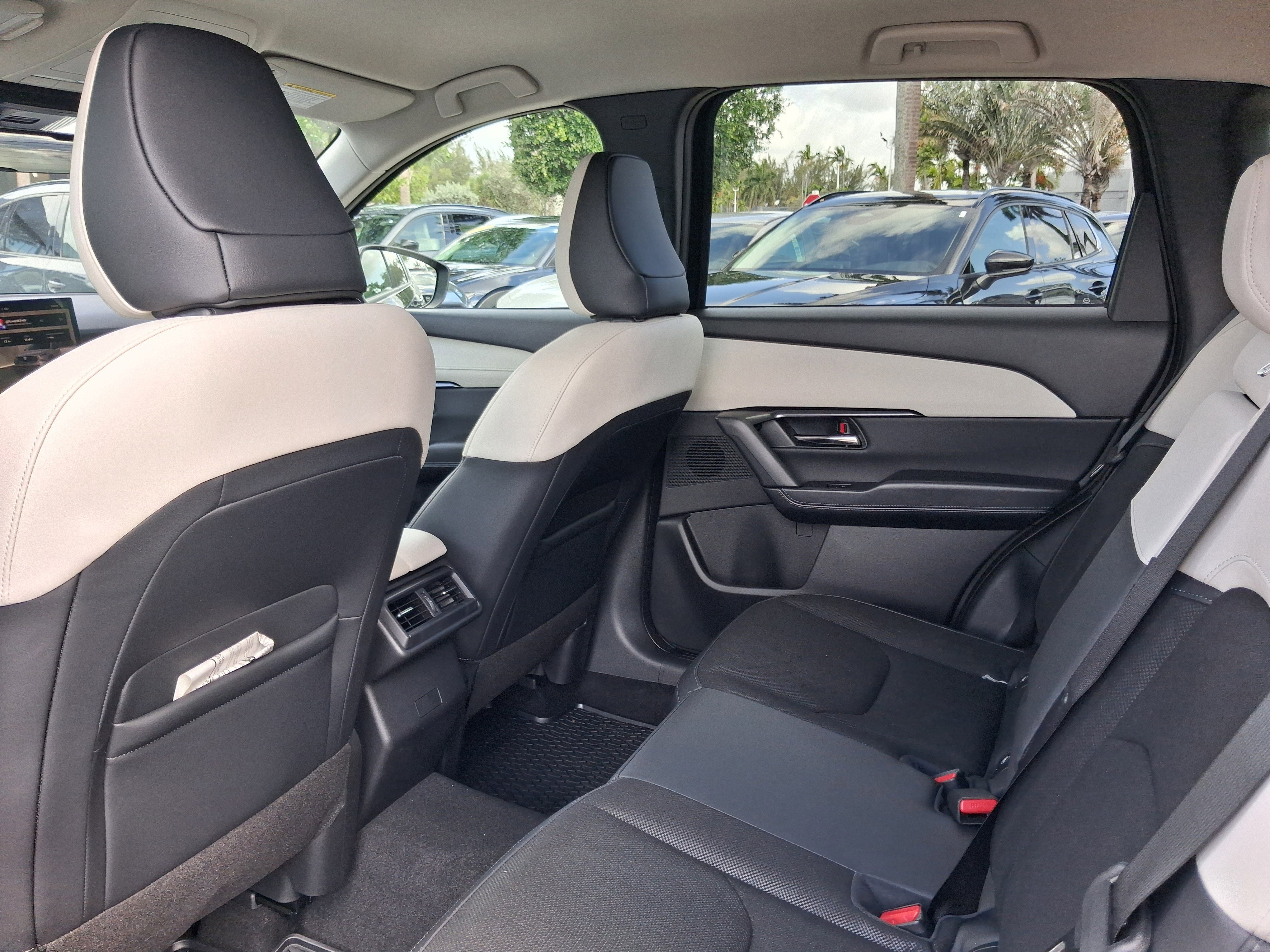 New 2026 Jet Black Mica Mazda 2.5 S Preferred image 5