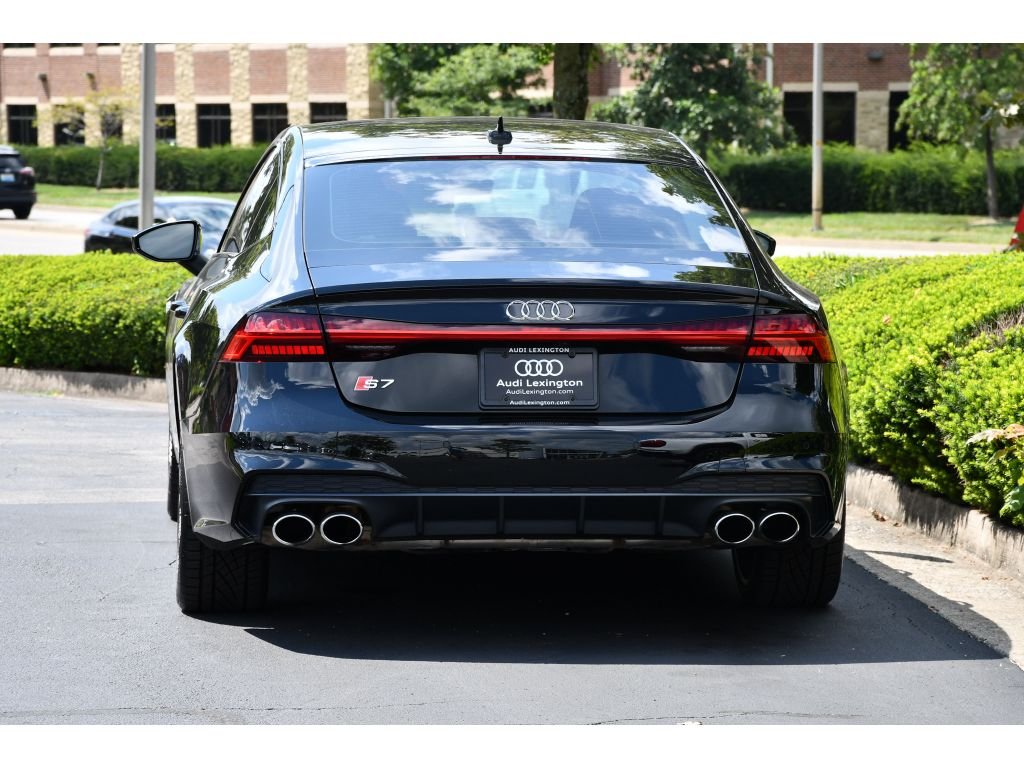 Used 2025 Brilliant Black Audi Prestige image 5