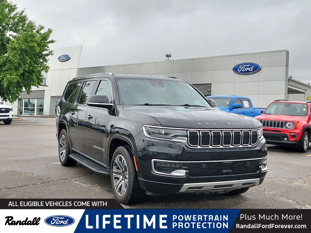 2024 Jeep Wagoneer L's photo