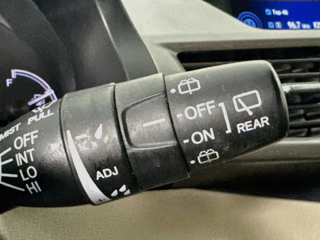 Used 2015 White Honda EX-L image 14
