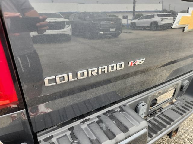Used 2017 CYBER GRAY METALLIC Chevrolet 2WD Z71 image 7