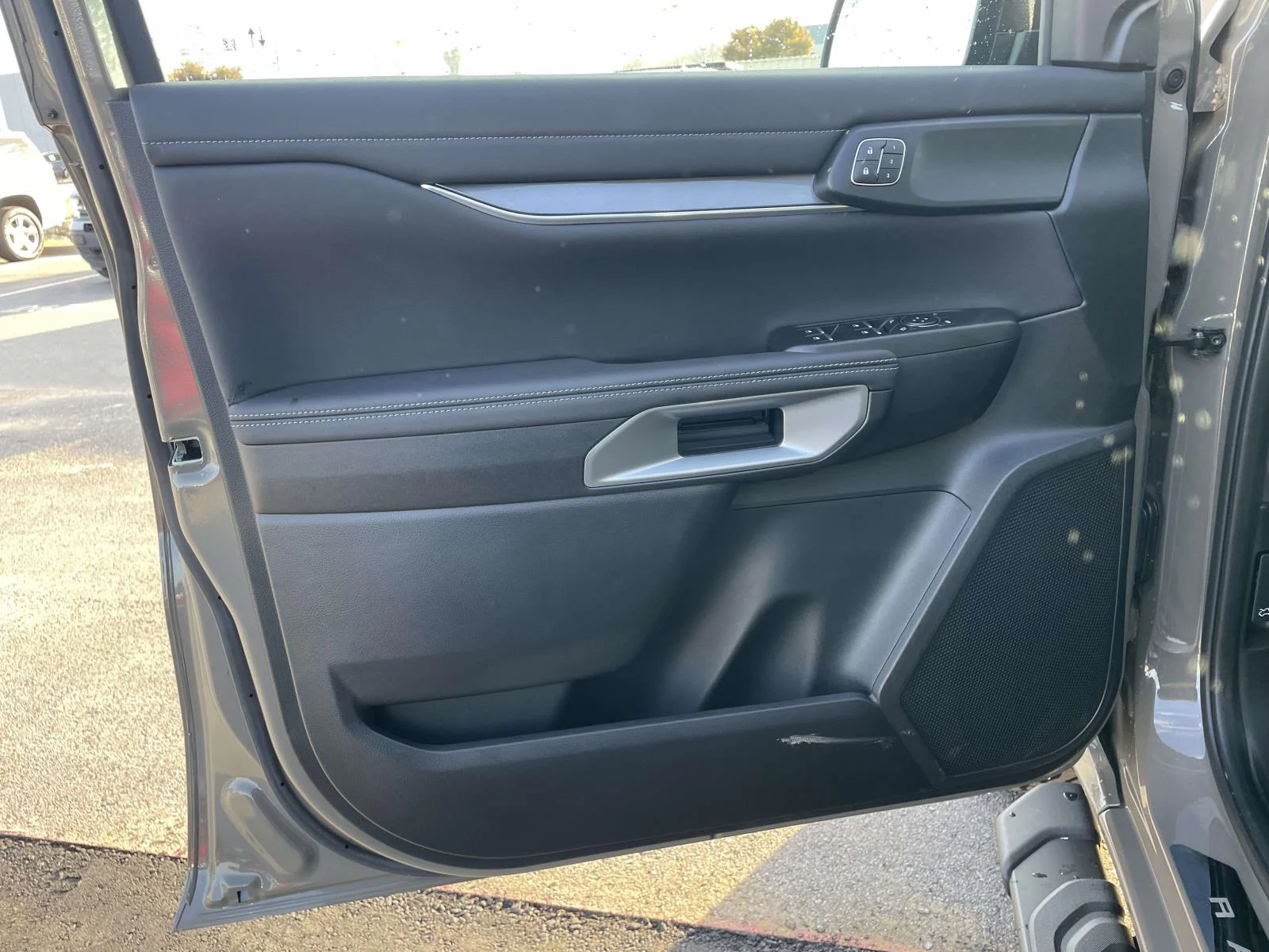 Used 2025 Marsh Gray Ford LARIAT image 5