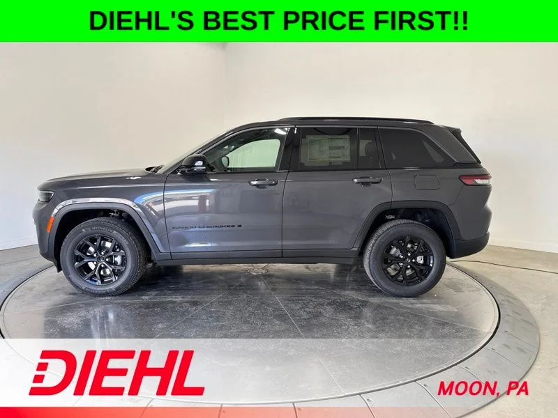 New 2026 Baltic Gray Metallic Clearcoat Jeep Altitude image 4