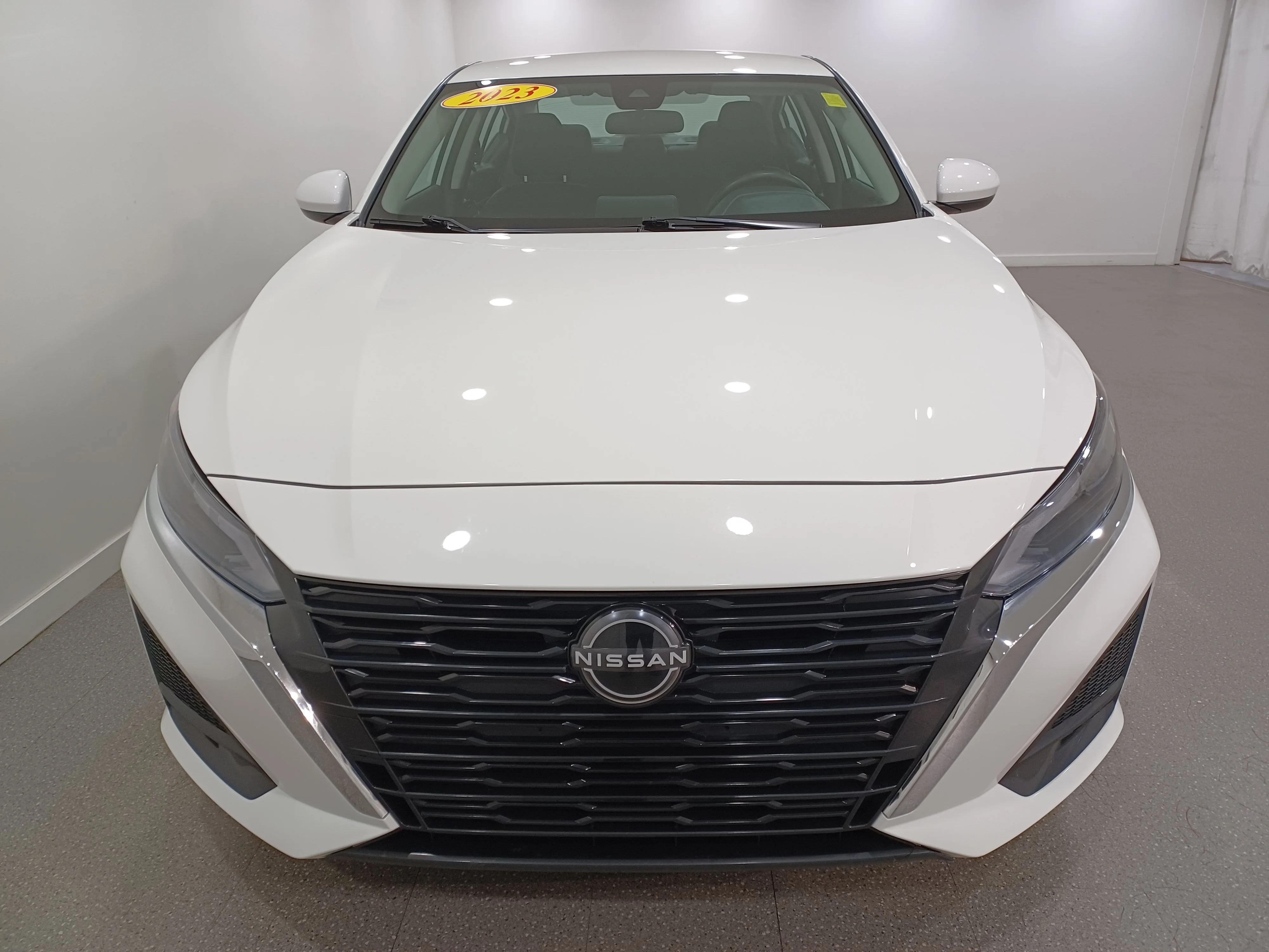 Certified Used 2023 Glacier White Nissan S AWD*Glacier White | Remote Start | Htd Seats | Blind Spot Detection | Park Assist image 3