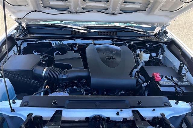Certified Used 2023 ICE CAP Toyota  image 31