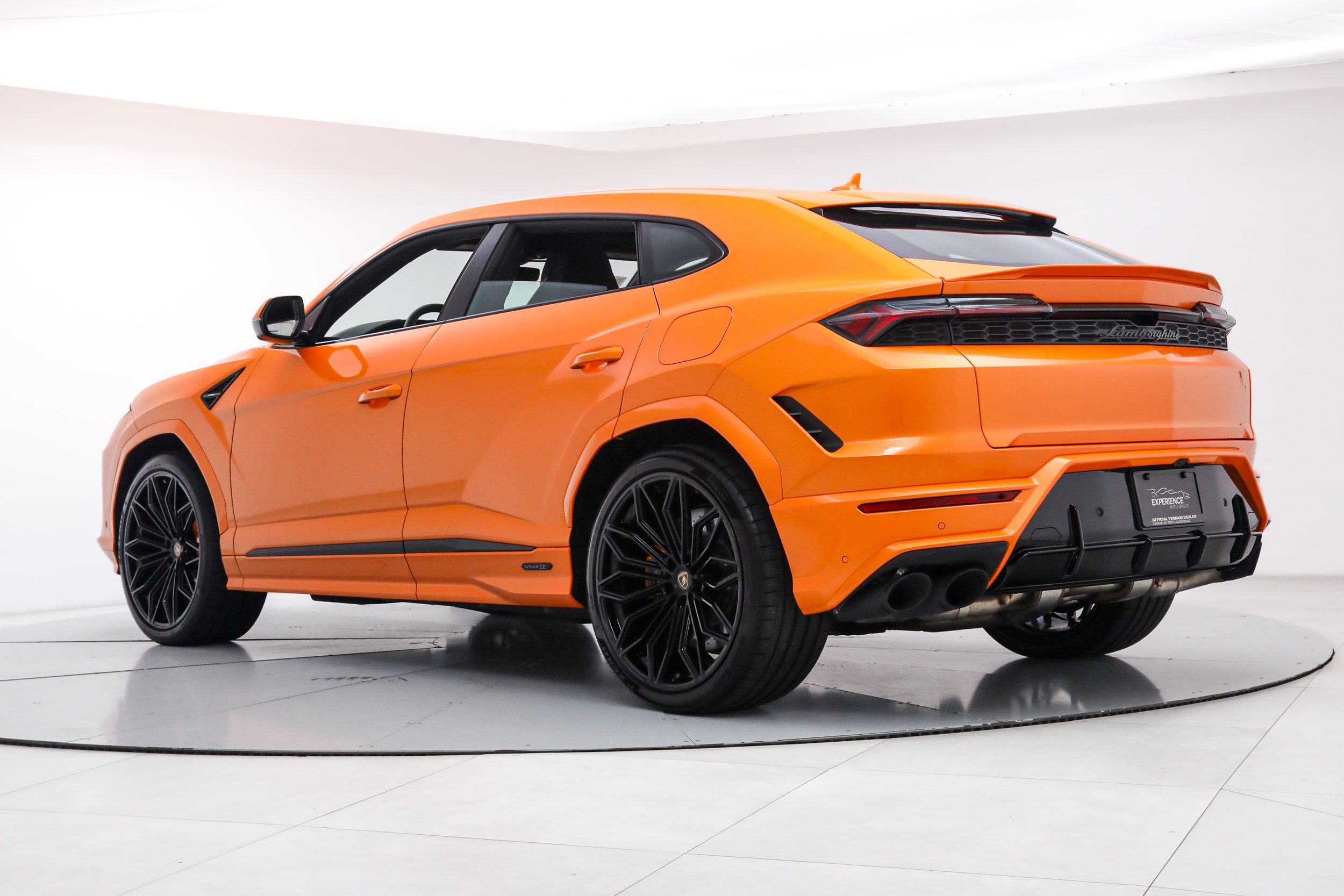 Used 2026 Orange Lamborghini SE image 3