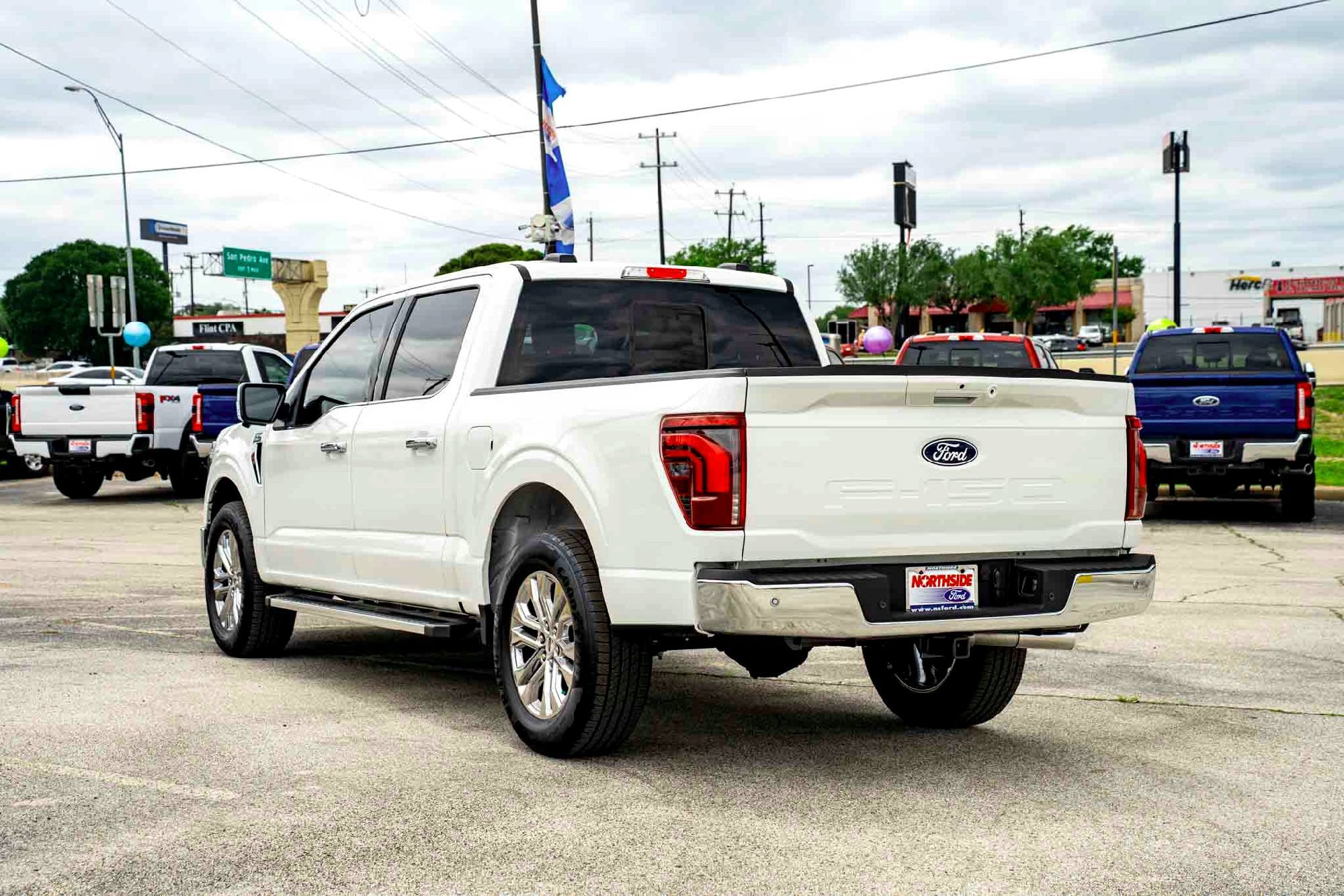 New 2026 Star White Metallic Tri-Coat Ford LARIAT image 5