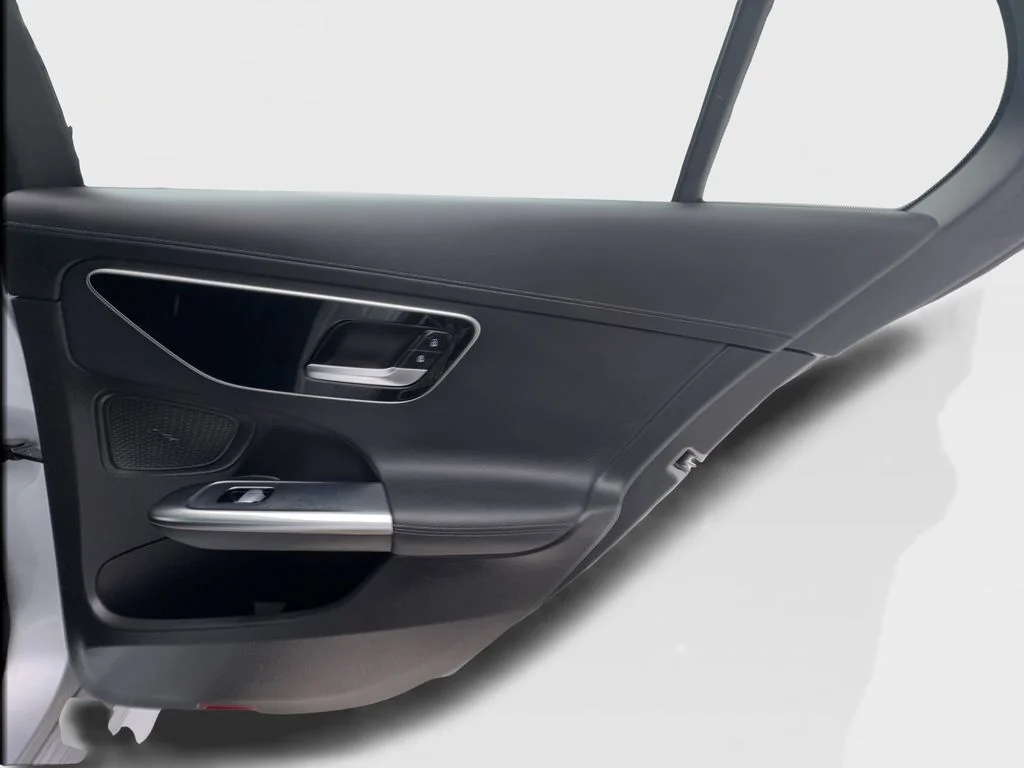 Used 2023 Silver Mercedes-Benz C 300 image 27