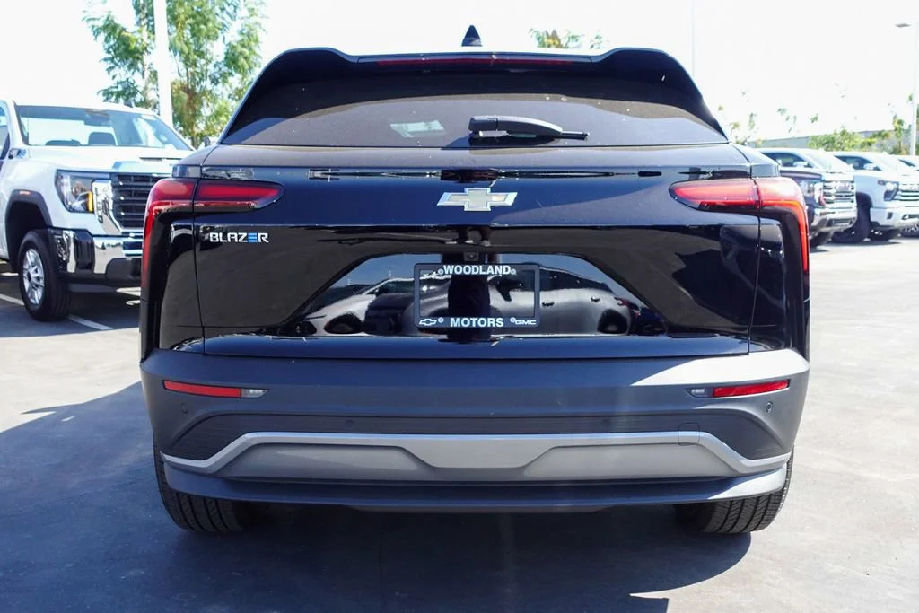 2025 Chevrolet Blazer EV LT - Photo 6