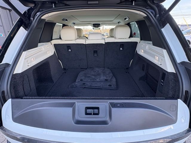 2025 Land Rover Range Rover SE - Photo 26