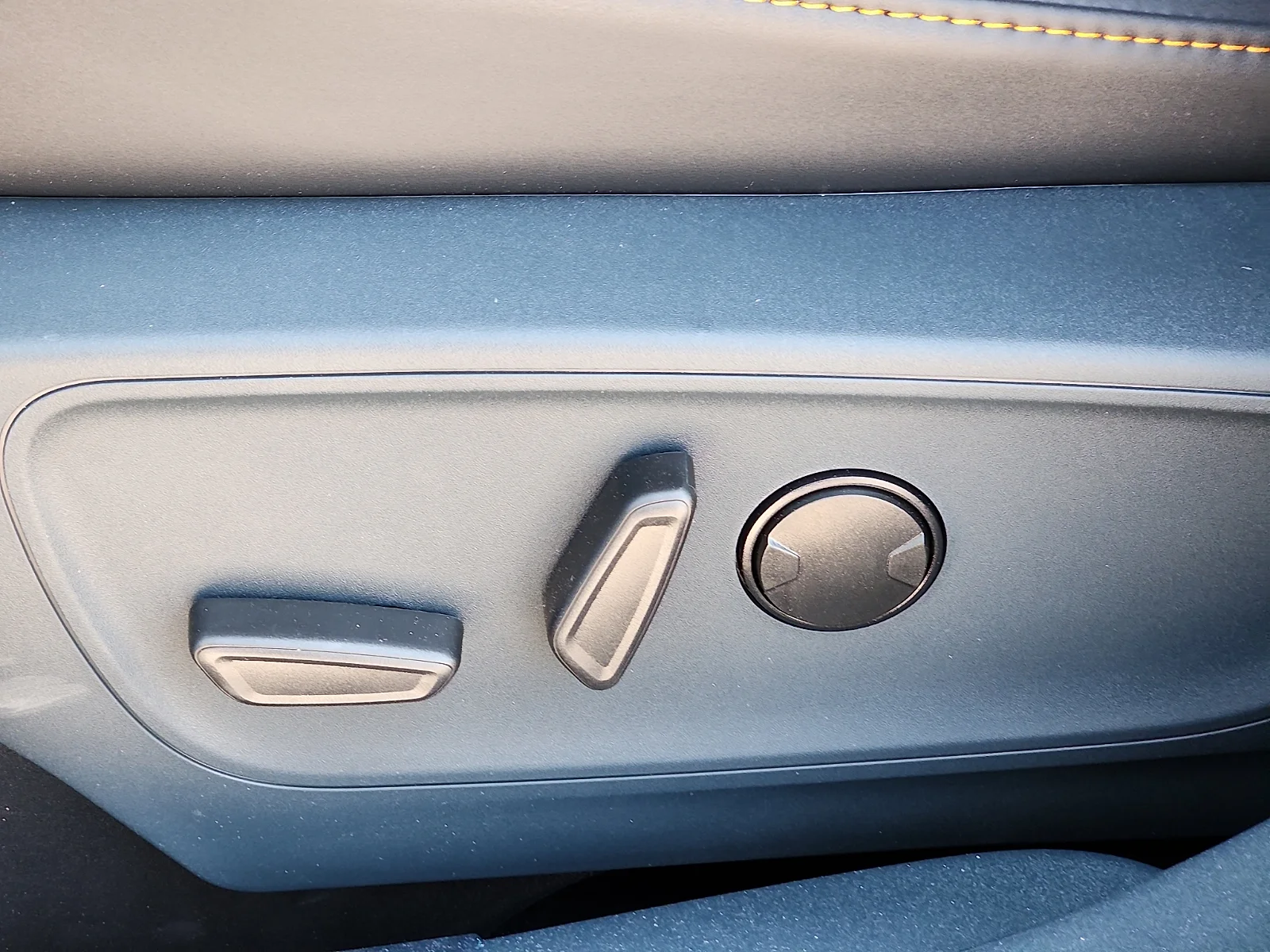 New 2026 Velocity Blue Ford Tremor image 16