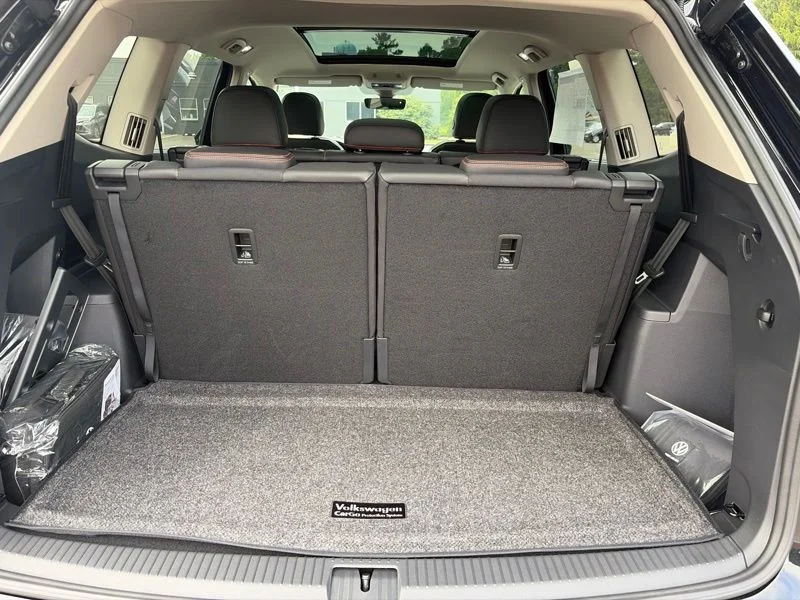 New 2026 Black Volkswagen Peak Edition image 6