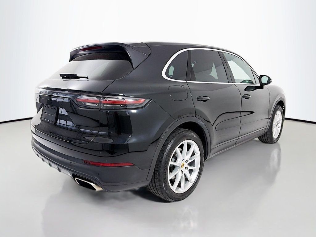 Certified Used 2019 Black Porsche  image 9