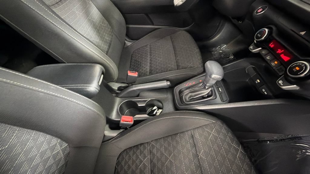 Used 2023 Black Kia S image 33